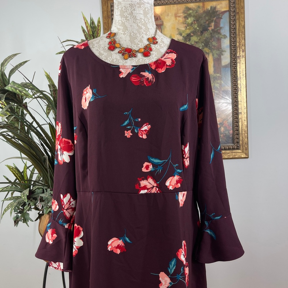 Old Navy Dress Women XL Burgundy Floral Polyester Bell Sleeve Smocked Midi